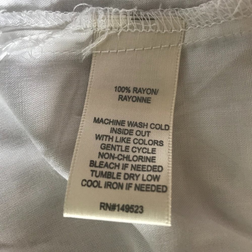 Alexander Jordan Button-Up Blouse (NWT) - Picture 6 of 12
